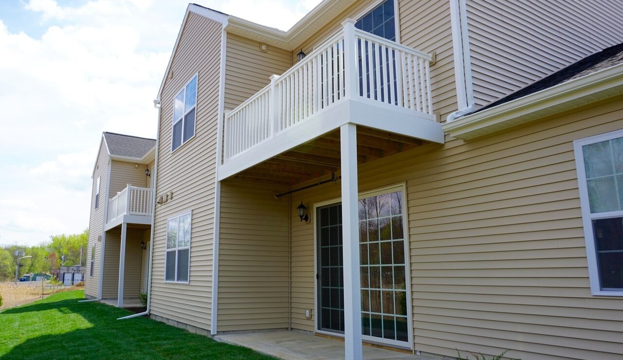 Highland Creek Condo Apartments | image 6